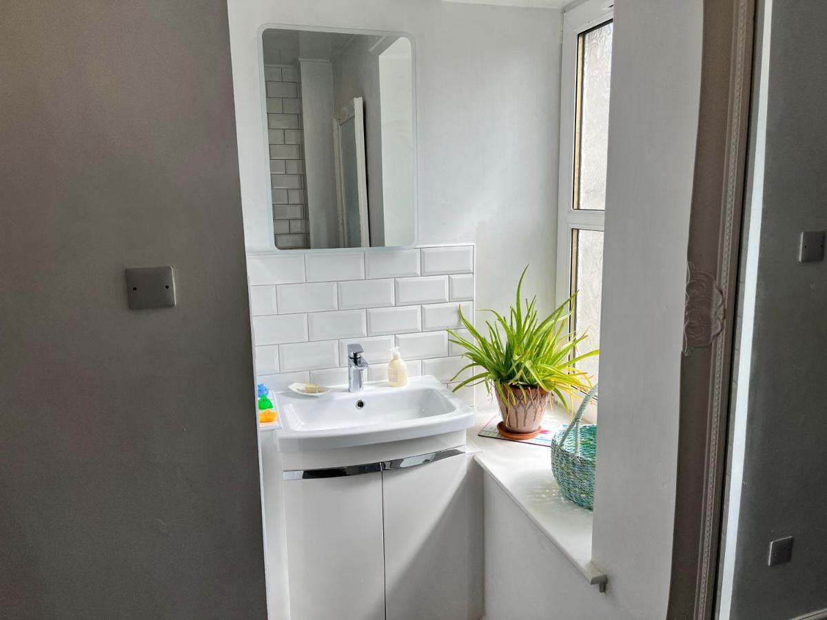 St John'S Town Of Dalry Glentress Apartment 1 Extérieur photo
